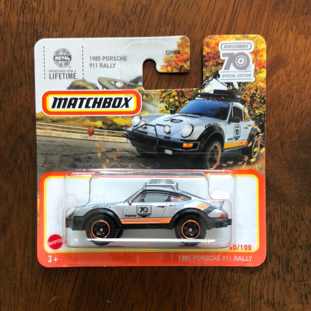Matchbox 1985 Porsche 911 Rally Die-Cast Car short card